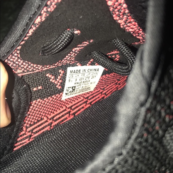 Yeezy v2 Black/Red main image 8
